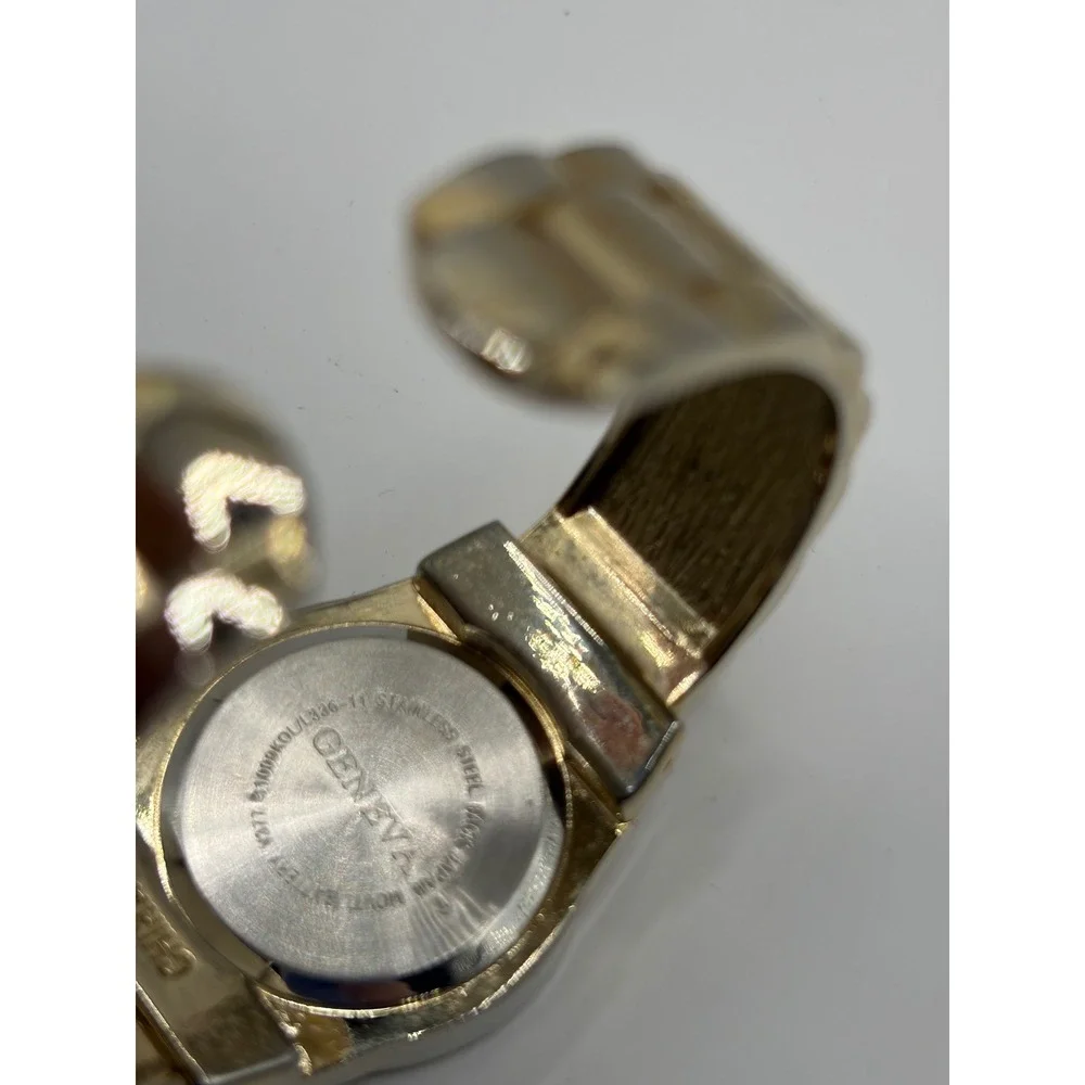 Geneva women gold